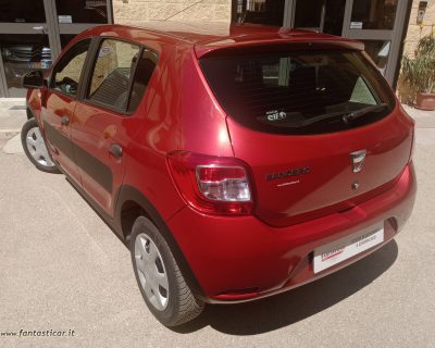 DACIA SANDERO 1.2 GPL - 2014 - www.fantasticar.it by GVD 2